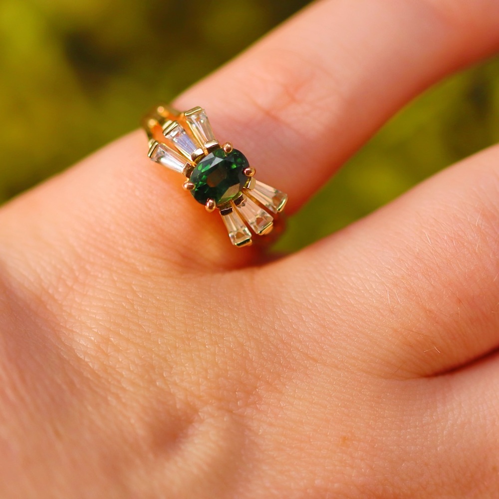 Vintage 14k Natural Green & White Sapphire Ring